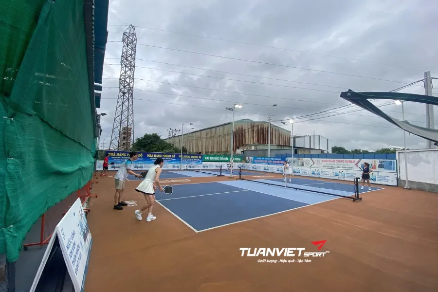 S&acirc;n Pickleball Trung T&acirc;m H&ugrave;ng Vương - S&acirc;n pickleball tỉnh Hưng Y&ecirc;n