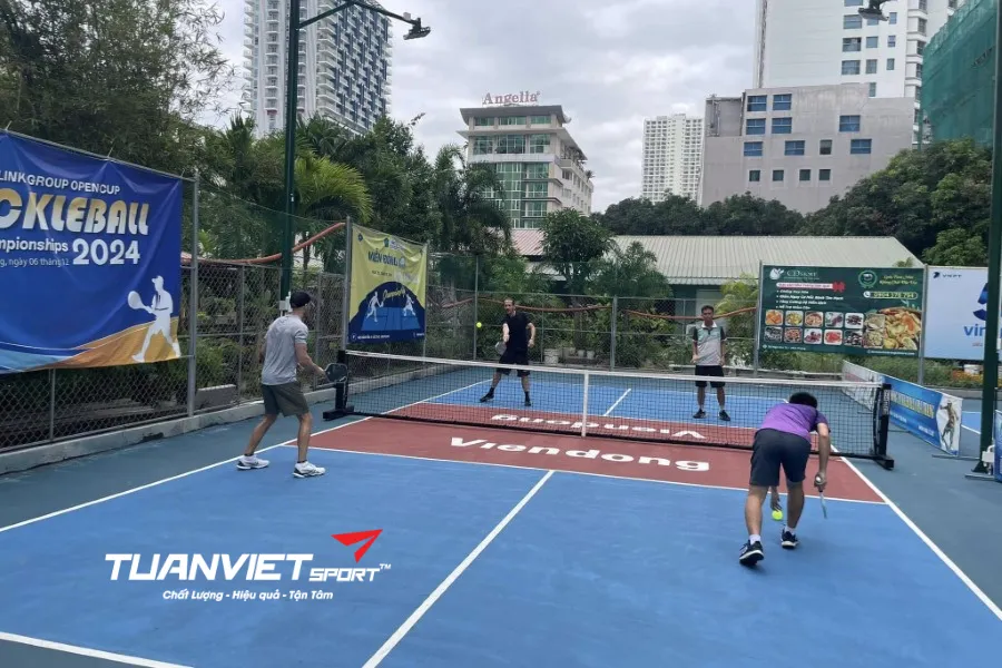 S&acirc;n Pickleball Viễn Đ&ocirc;ng Nha Trang - S&acirc;n pickleball tỉnh Kh&aacute;nh H&ograve;a