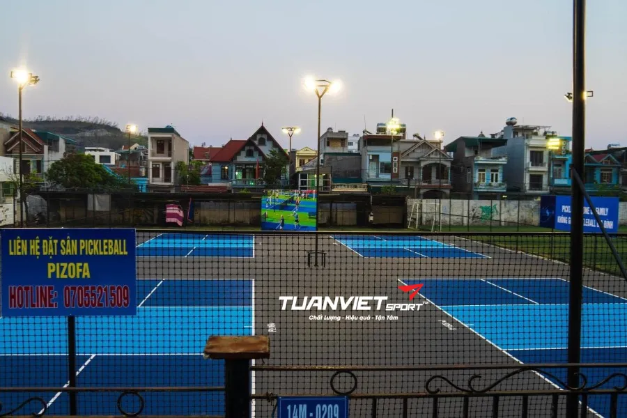 Sân Pickleball PIZOFA Giếng Đáy - Sân Pickleball tỉnh Quảng Ninh