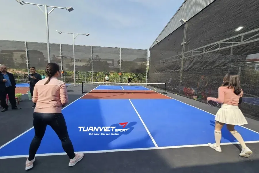 S&acirc;n Pickleball Ng&atilde; Tư La - S&acirc;n pickleball Tỉnh Th&aacute;i B&igrave;nh