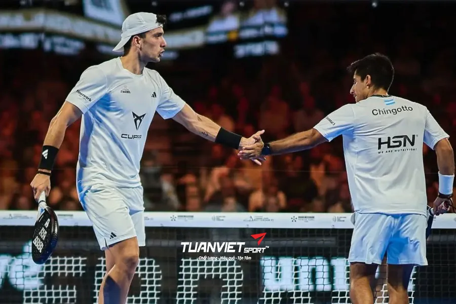 Team Communication & Coverage - 5 kỹ năng quan trọng nhất của Padel m&agrave; người mới cần học trước ti&ecirc;n