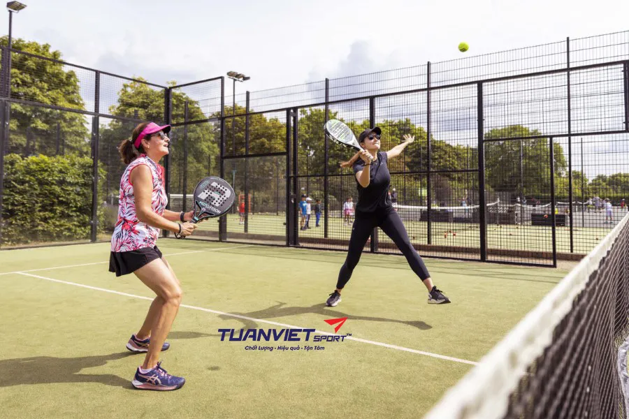 Trang phục thi đấu Padel