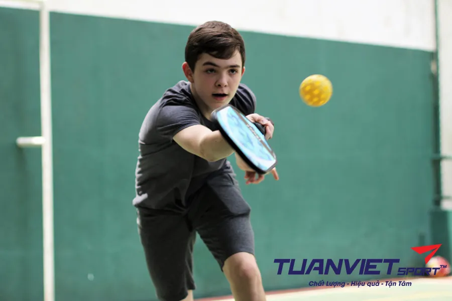 Bí Quyết Nâng Cao Trình Độ Pickleball Từ Vận Động Viên Chuyên Nghiệp