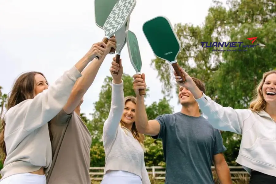 Chiến thuật đánh đôi pickleball cho người mới: Tối ưu phối hợp và chiến thắng