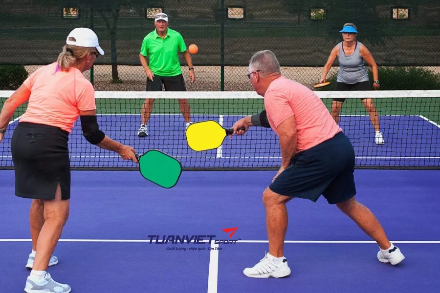 Lợi ích của pickleball đối với sức khỏe xương khớp