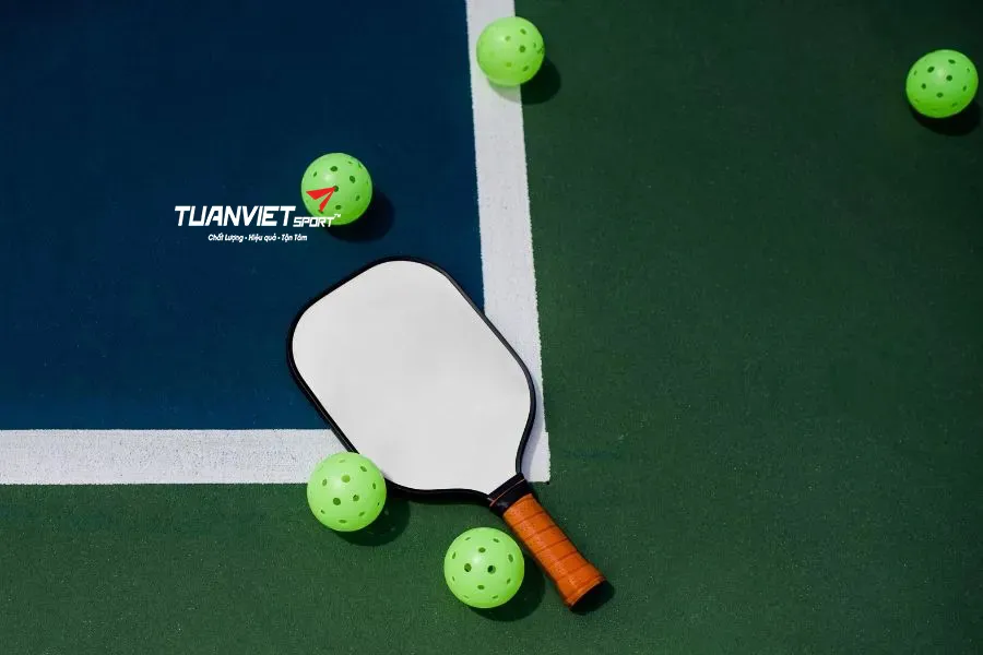 Mô hình kinh doanh kết hợp sân chơi – bán dụng cụ Pickleball: Case study thành công tại Việt Nam