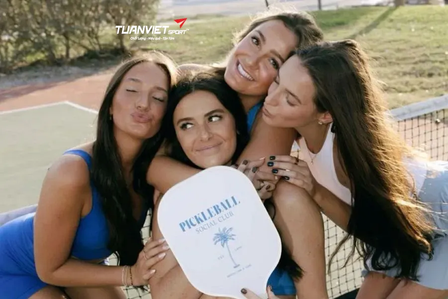 Vì sao Pickleball trở thành lựa chọn yêu thích tại các khu dân cư cao cấp?