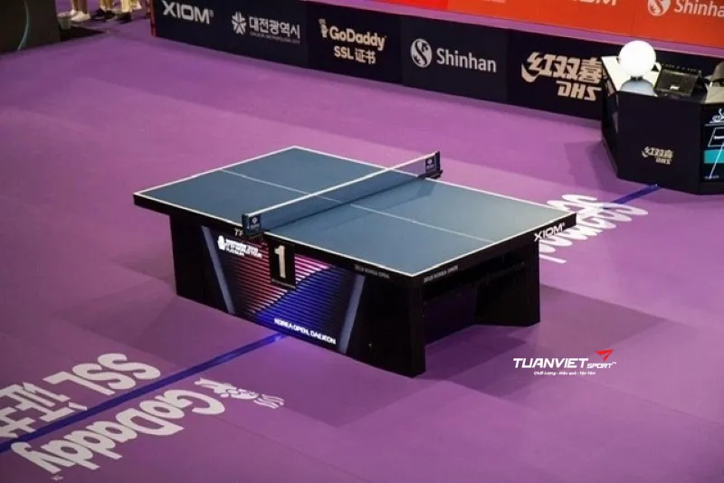 B&agrave;n b&oacute;ng b&agrave;n Xiom T8