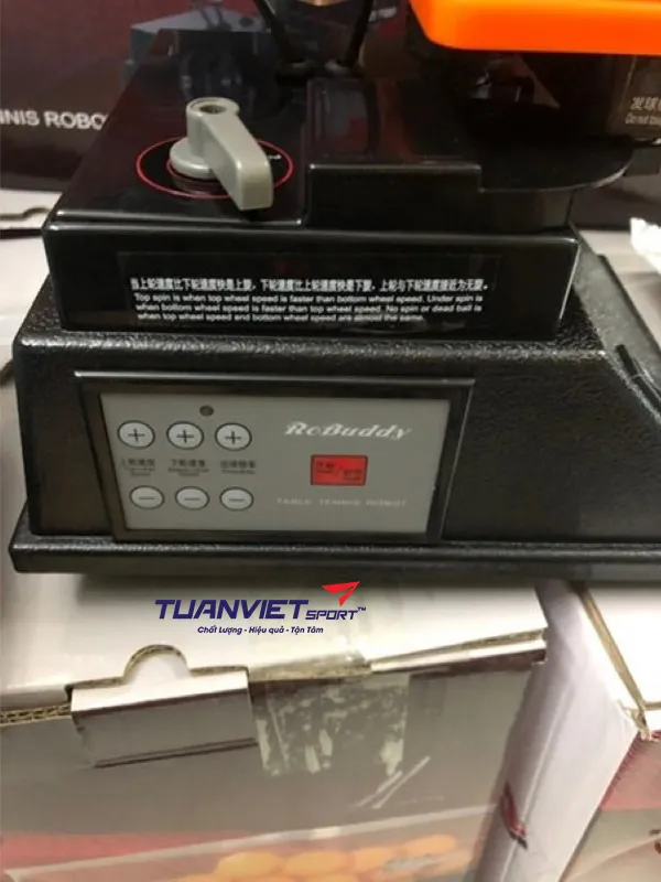 M&aacute;y bắn b&oacute;ng b&agrave;n Y&T B5