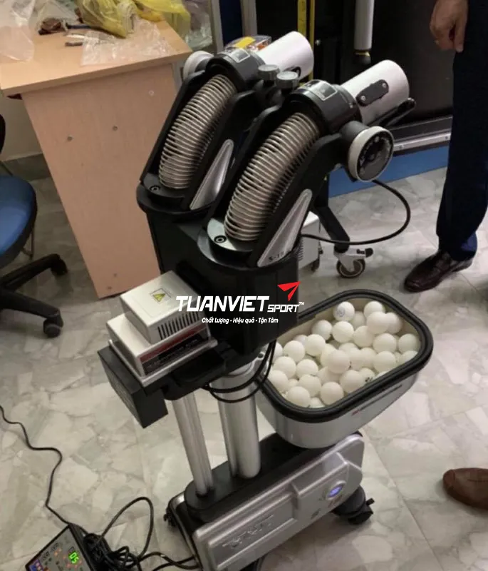 m&aacute;y bắn b&oacute;ng b&agrave;n Y&T S27