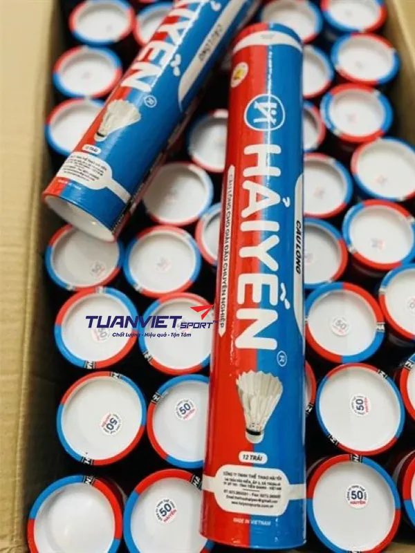 Quả cầu l&ocirc;ng Hải Yến xanh đỏ