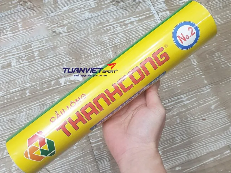 Quả cầu l&ocirc;ng Th&agrave;nh C&ocirc;ng v&agrave;ng