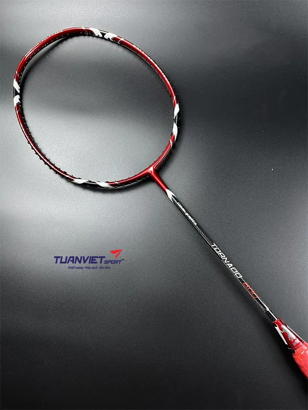 Vợt cầu l&ocirc;ng Flypower Tornado 800