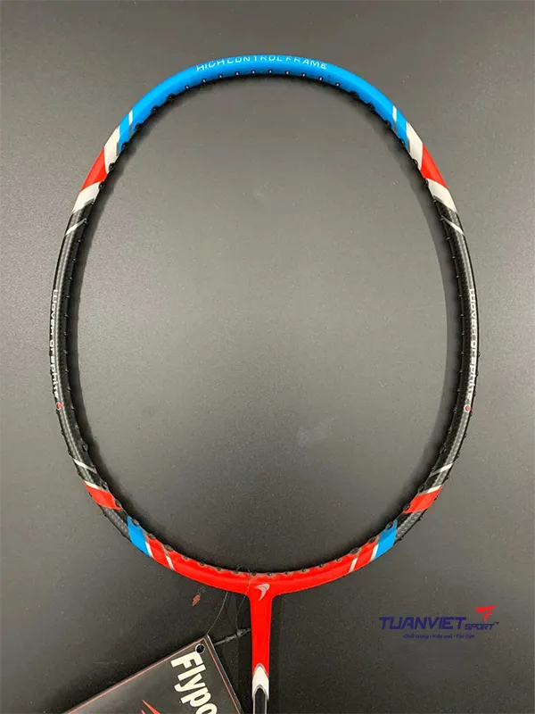 Vợt cầu l&ocirc;ng Flypower Tornado 900N&nbsp;