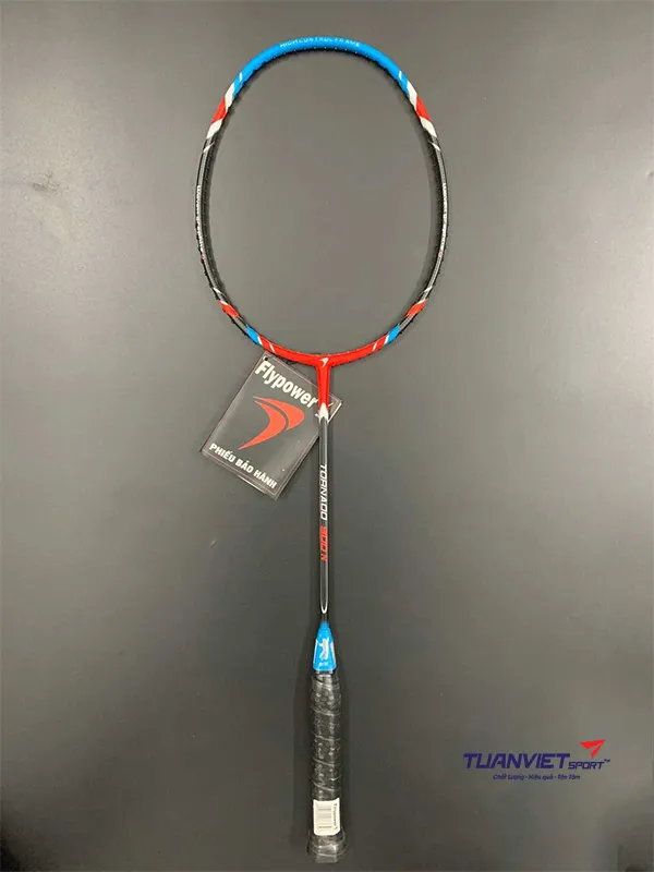 Vợt cầu l&ocirc;ng Flypower Tornado 900N&nbsp;