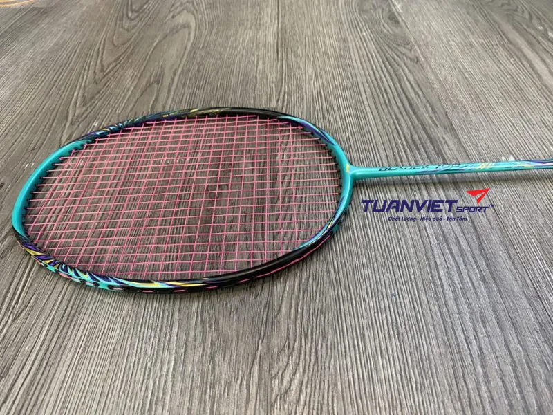 Vợt Cầu L&ocirc;ng Lining Bladex 700