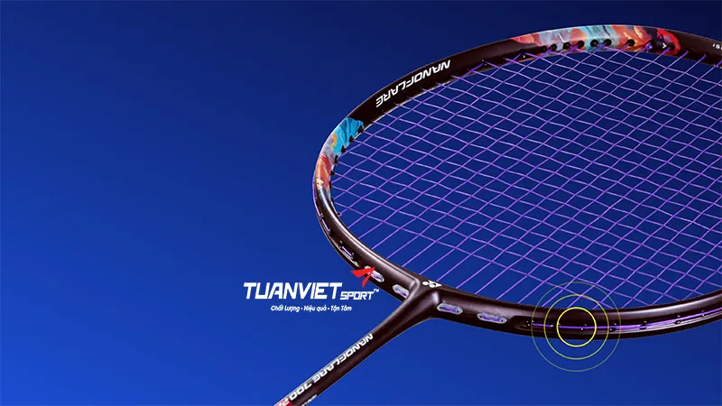 Vợt cầu l&ocirc;ng Yonex Nanoflare 700 Game