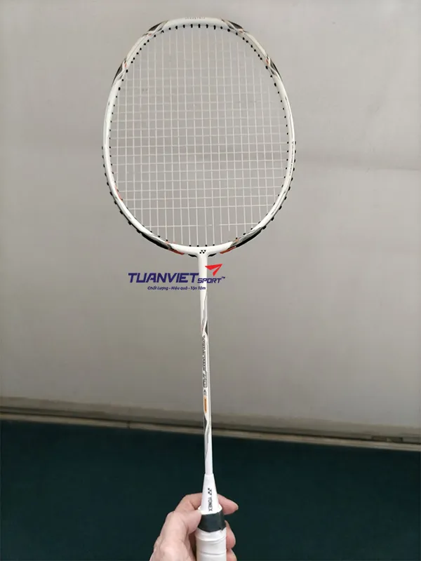 Vợt cầu l&ocirc;ng Yonex Voltric 70 E-Tune