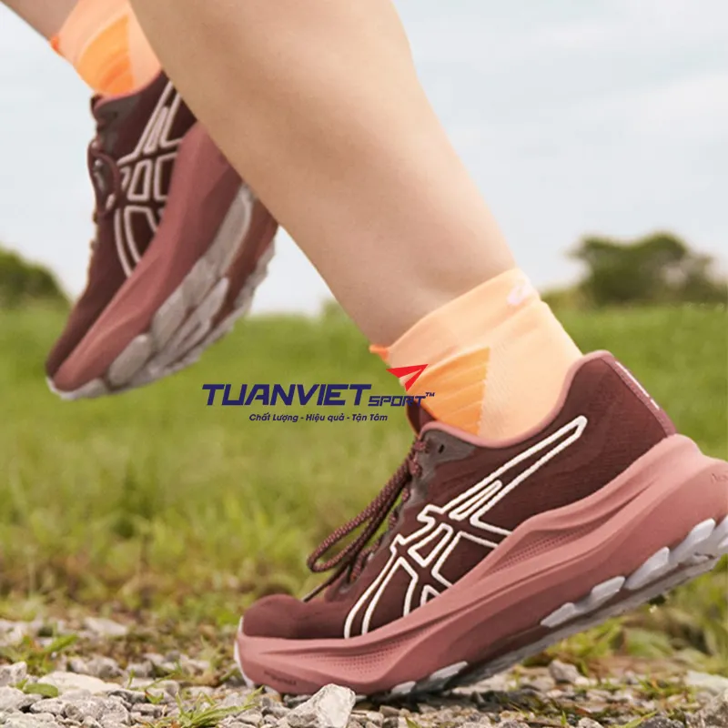 Giày Chạy Bộ Nữ Asics GT-2000 14 TR 1012B902-600