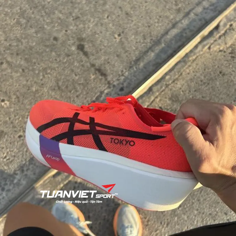 Gi&agrave;y chạy bộ Asics Metaspeed Sky Tokyo 1013A162-600