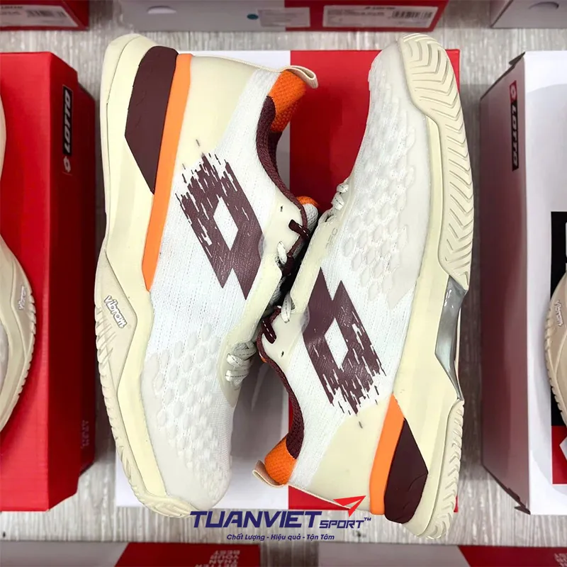 H&igrave;nh ảnh thực tế của Gi&agrave;y Pickleball/Tennis Nam Lotto Raptor 100