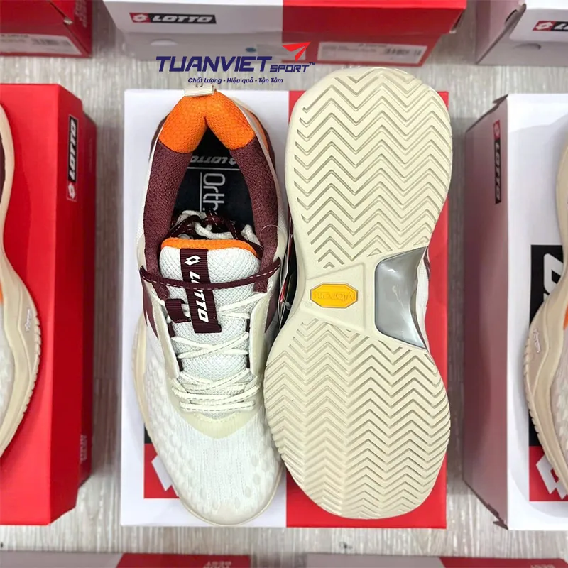 H&igrave;nh ảnh thực tế của Gi&agrave;y Pickleball/Tennis Nam Lotto Raptor 100