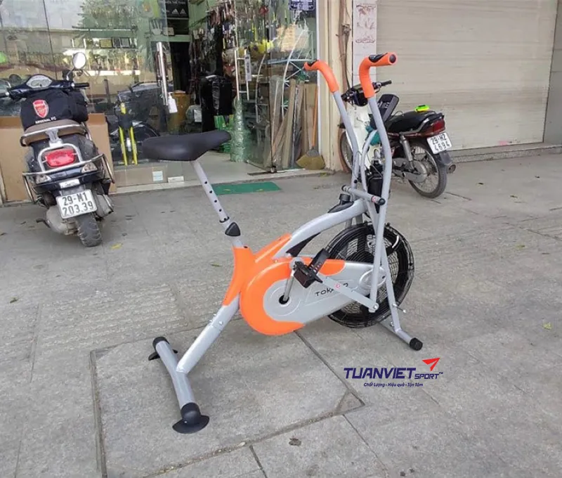 Xe đạp thể dục Tokado TK800