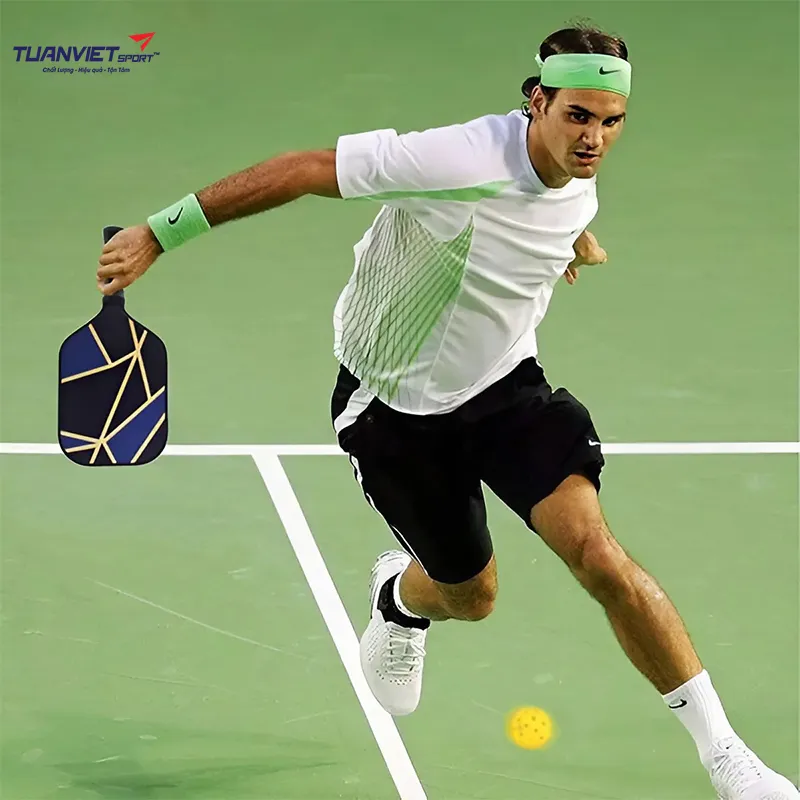 B&oacute;ng pickleball Leatou 40 lỗ 26g