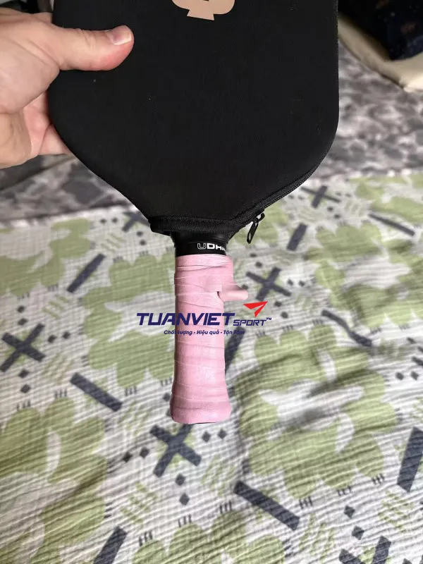 H&igrave;nh ảnh thực tế về TriggerGrip Pro Performance Grip - M&agrave;u Hồng