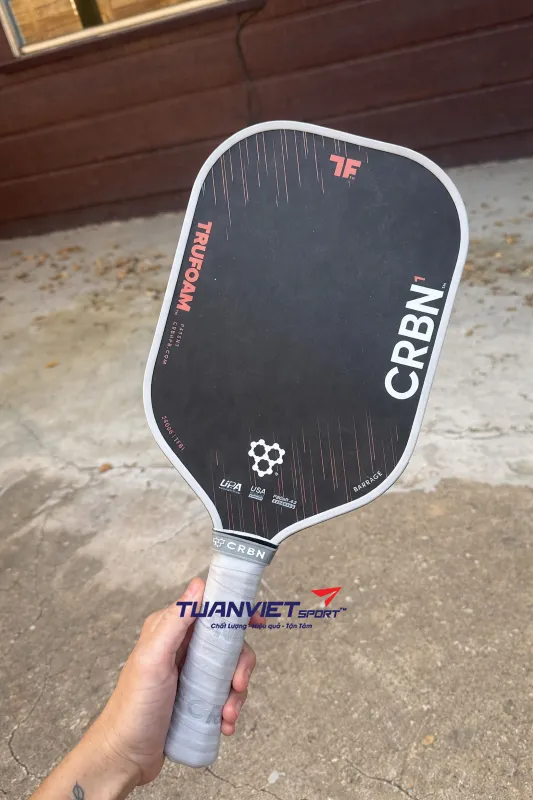 H&igrave;nh ảnh thực tế của Vợt Pickleball CRBN&sup1; TruFoam Barrage