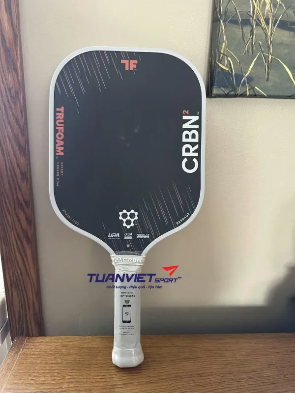 H&igrave;nh ảnh thực tế của Vợt Pickleball CRBN&sup2; TruFoam Barrage