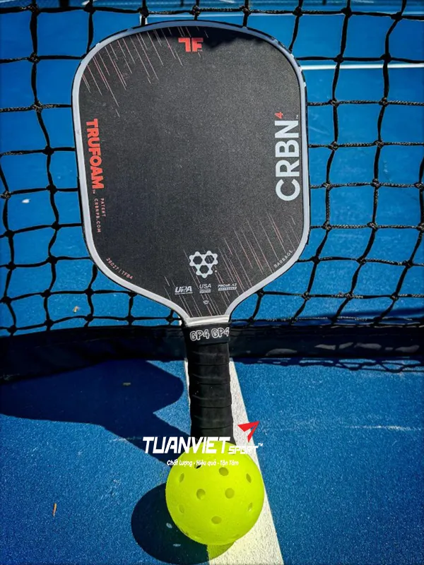 H&igrave;nh ảnh thực tế của Vợt Pickleball CRBN⁴ TruFoam Barrage