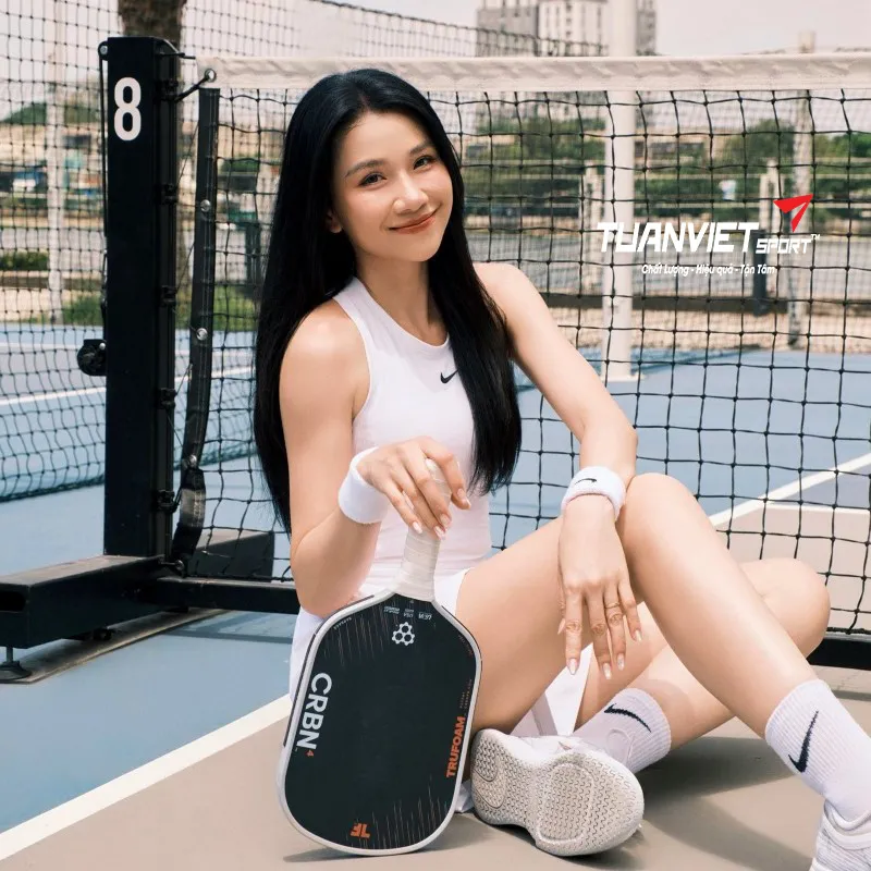 H&igrave;nh ảnh thực tế của Vợt Pickleball CRBN⁴ TruFoam Barrage