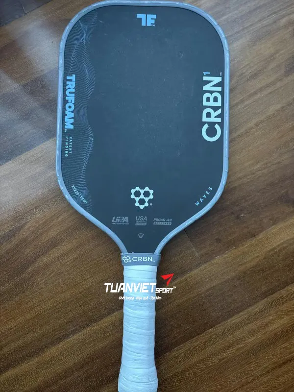Vợt Pickleball CRBN&sup1; TruFoam Waves