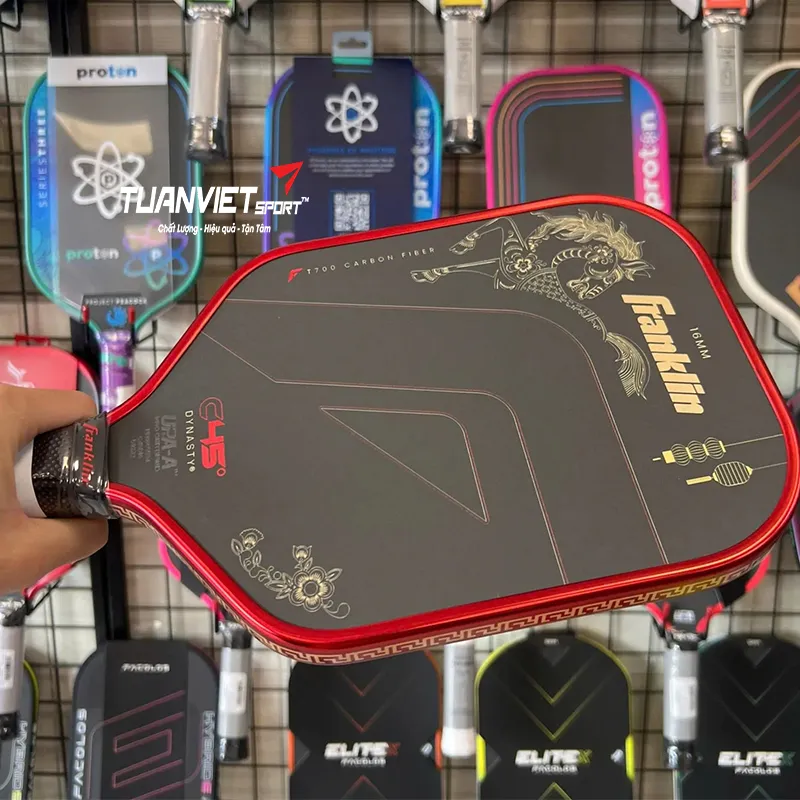 Một số hình ảnh thực tế của Vợt Pickleball Franklin C45° Dynasty Year of The Horse Limited Edition