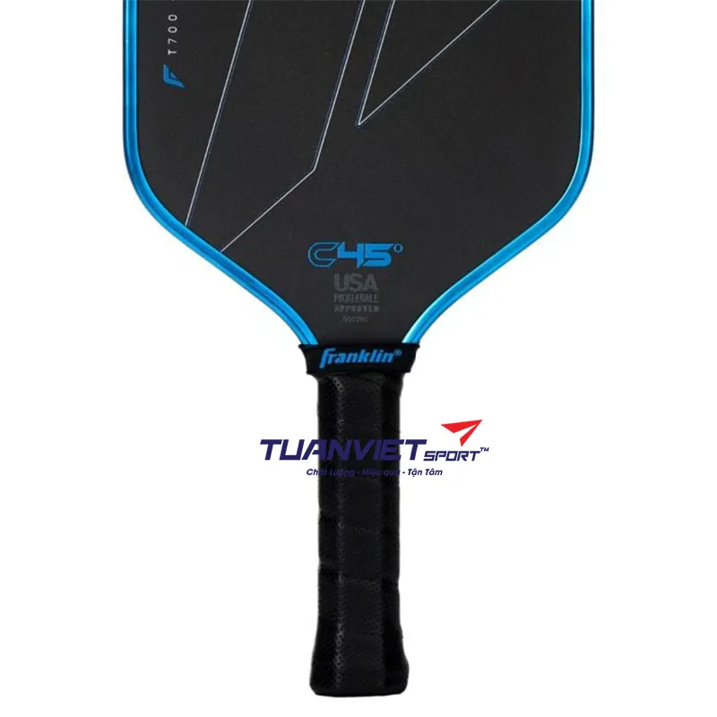 Vợt Pickleball Franklin C45° Hybrid 14mm trên sân