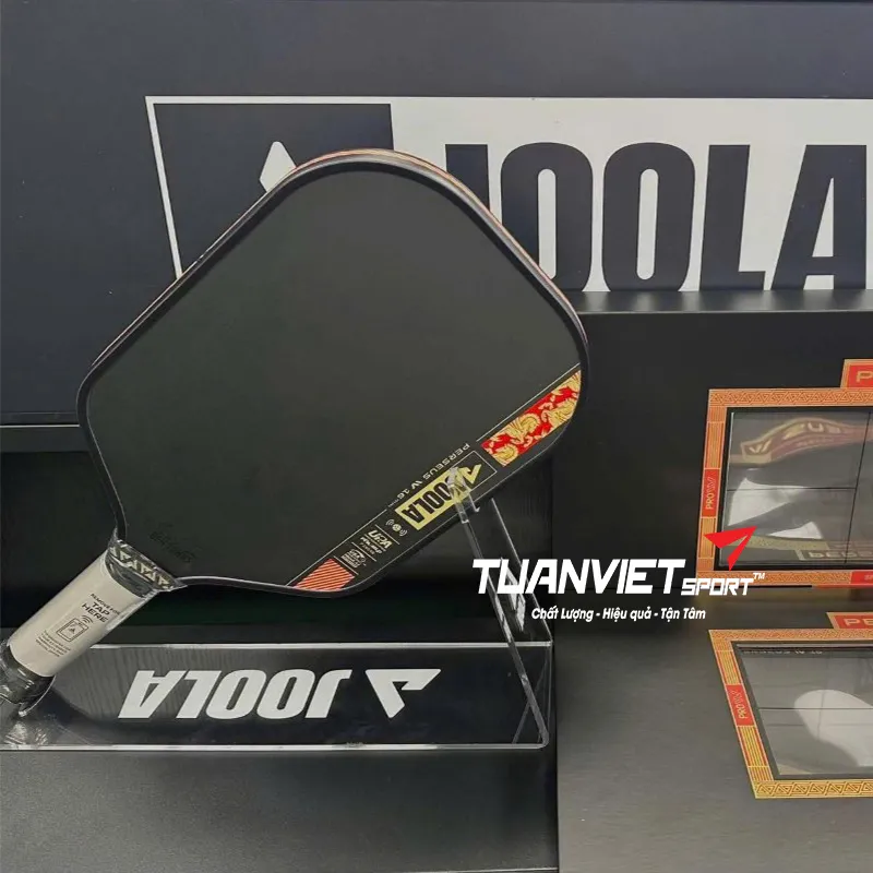 h&igrave;nh ảnh thực tế của Vợt Pickleball Joola Perseus Pro IV - Year of The Horse Edition