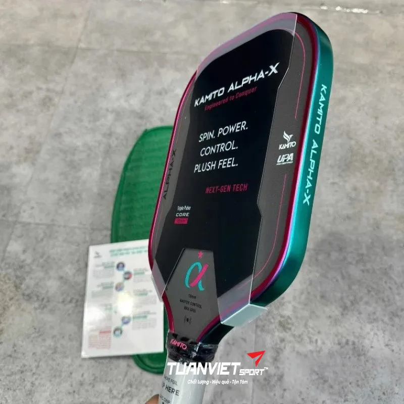 H&igrave;nh ảnh thực tế của Vợt Pickleball Kamito Alpha X