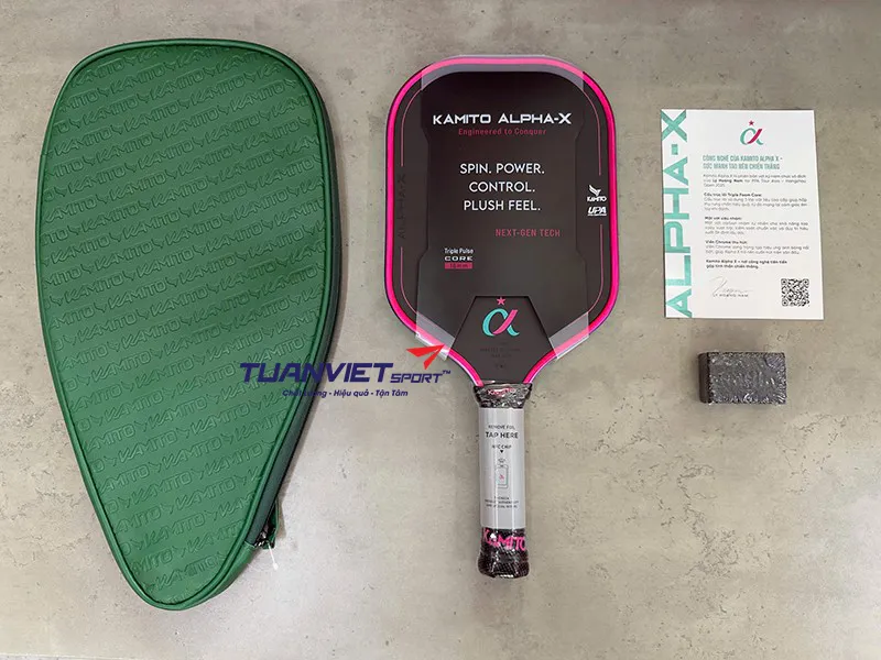 H&igrave;nh ảnh thực tế của Vợt Pickleball Kamito Alpha X