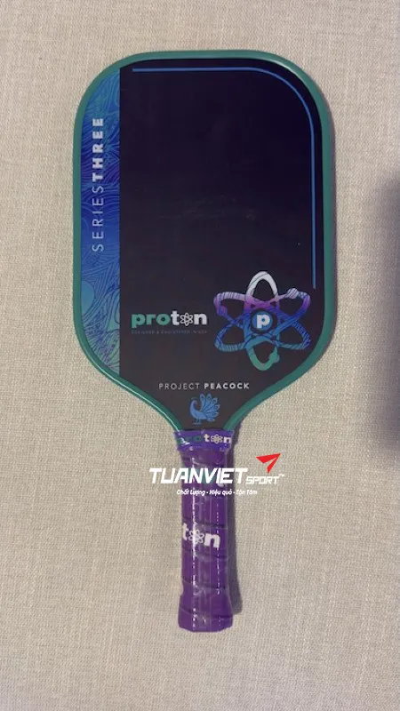 Vợt Pickleball Proton Series Three - Project Peacock Elongated 15mm
