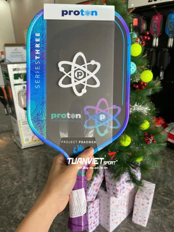 Vợt Pickleball Proton Series Three - Project Peacock Elongated 15mm