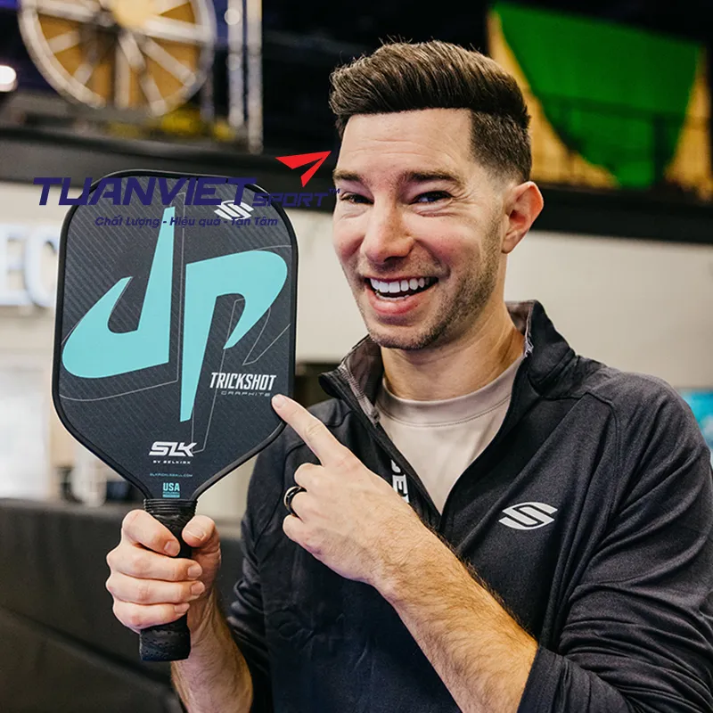 bo-vot-pickleball-selkirk-dude-perfect-trickshot-2