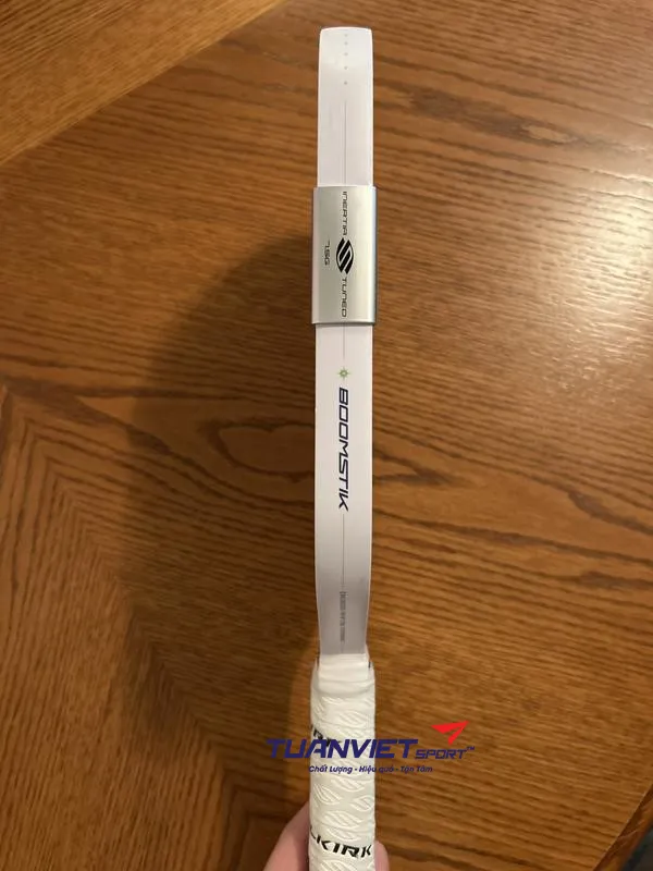 h&igrave;nh ảnh thực tế của Vợt Pickleball Selkirk LABS Project Boomstik Summit Colorway Elongated - Limited Edition