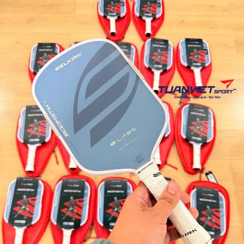 h&igrave;nh ảnh thực tế của Vợt Pickleball Selkirk LABS Project Boomstik Summit Colorway Elongated - Limited Edition