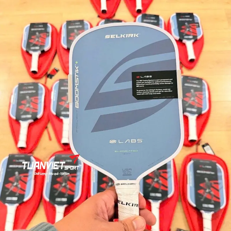 h&igrave;nh ảnh thực tế của Vợt Pickleball Selkirk LABS Project Boomstik Summit Colorway Elongated - Limited Edition