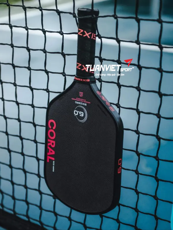 Hình ảnh thực tế của Vợt Pickleball Six Zero Coral Hybrid - Màu Đen