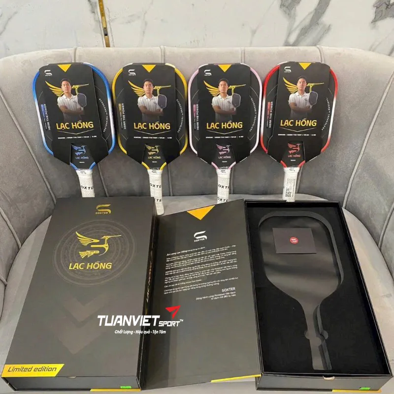 H&igrave;nh ảnh thực tế của Vợt Pickleball Soxter Lạc Hồng