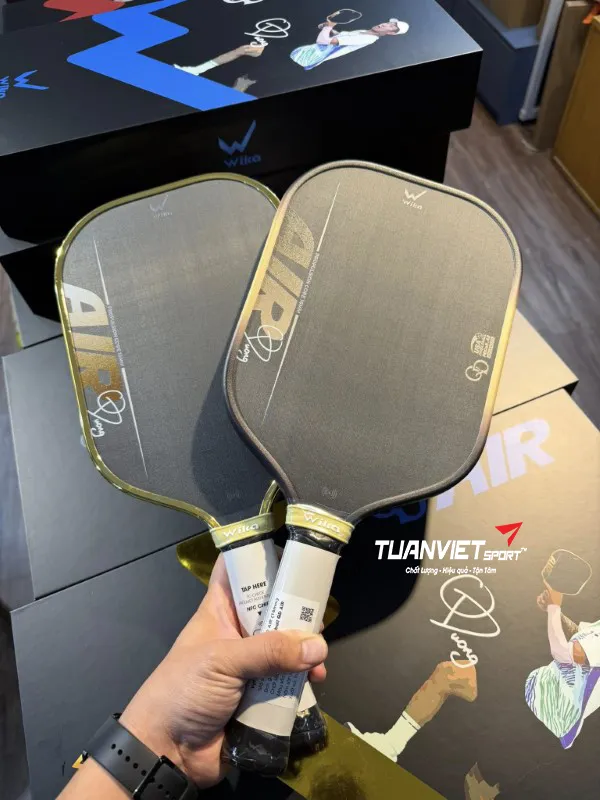 H&igrave;nh ảnh thực tế của Vợt Pickleball Wika Quang Dương Air