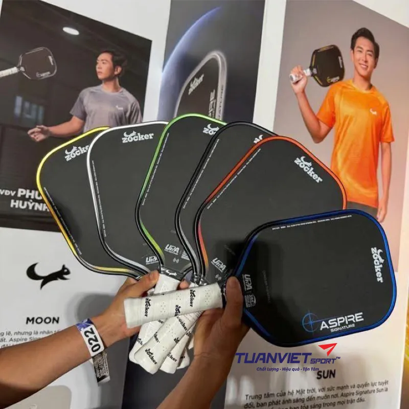 H&igrave;nh ảnh thực tế của Vợt Pickleball Zocker Aspire Signature