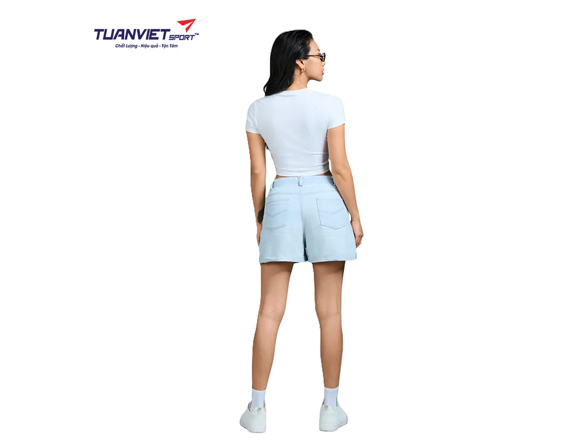 Áo Thun T-shirt Croptop Nữ PILI Hoạ Tiết In Chữ V
